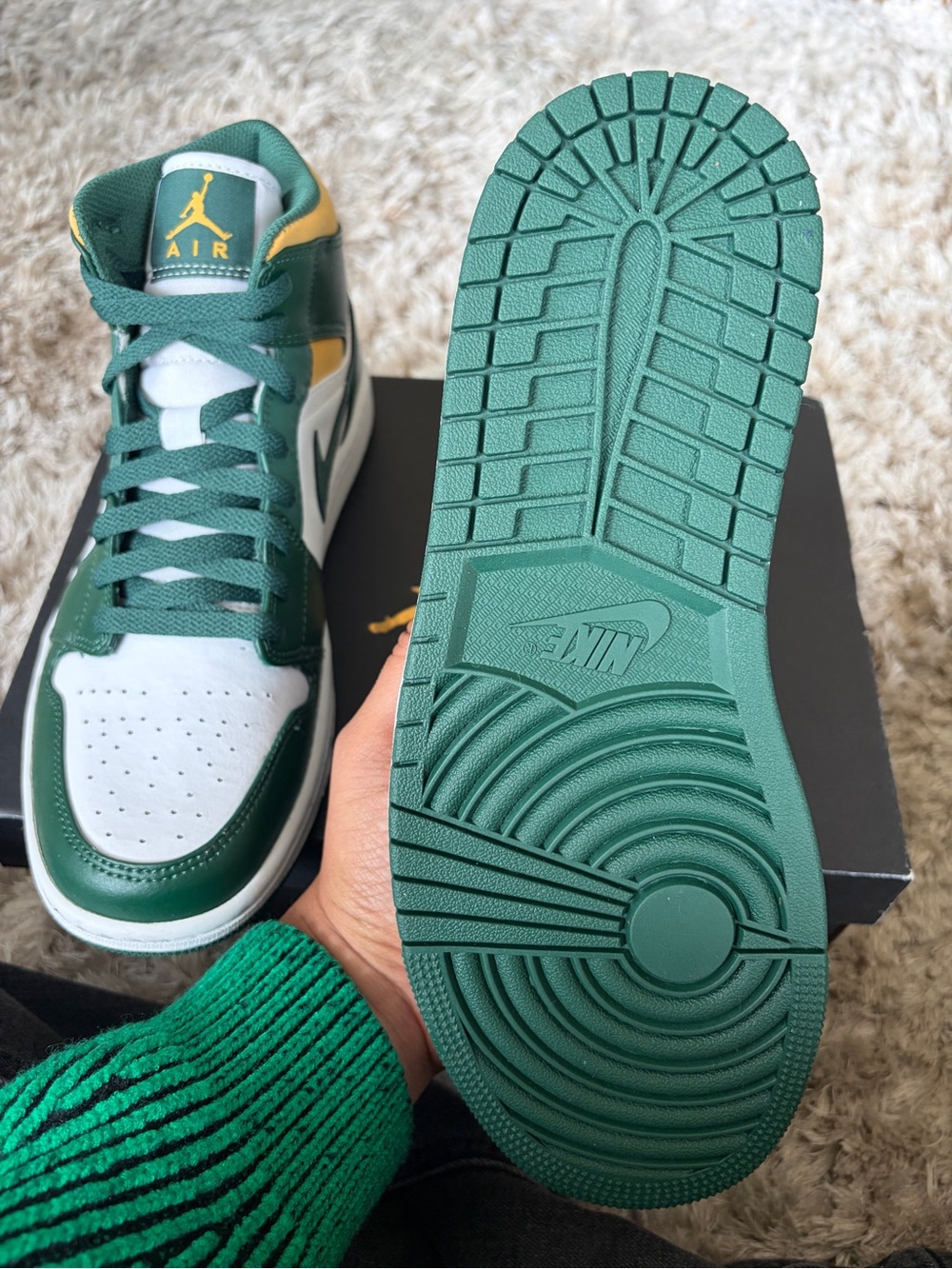 Jordan Air High Top Sneakers Green White Yellow - Picture 6 of 8